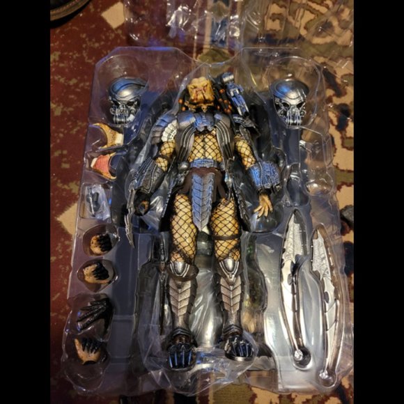 Hot Toys Scar/Celtic Predators - Picture 4 of 5